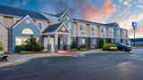 <b>Microtel Inn & Suites Burlington Exterior</b>. Images powered by <a href="https://iceportal.shijigroup.com/" title="IcePortal" target="_blank">IcePortal</a>.