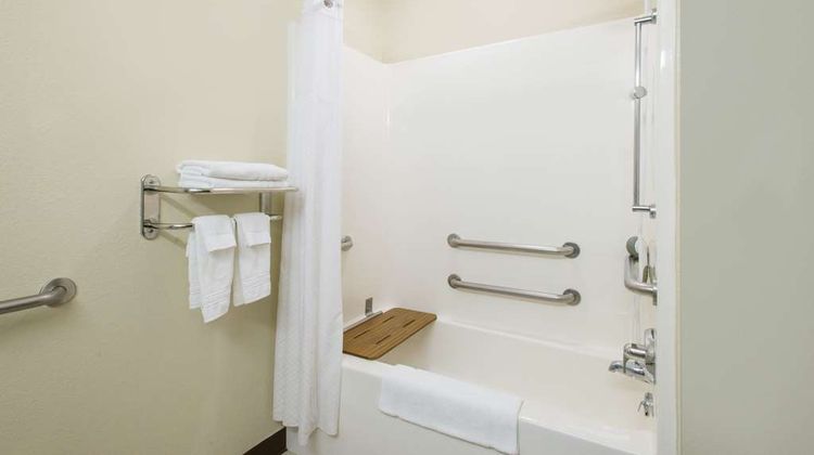 Microtel Inn & Suites Seneca Falls Room
