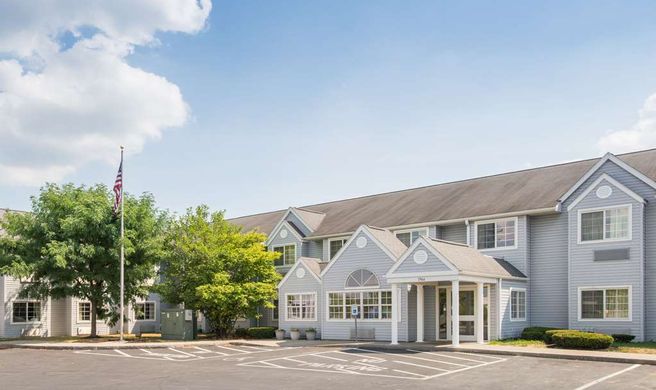 Microtel Inn & Suites Seneca Falls Exterior