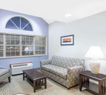 Microtel Inn & Suites Seneca Falls Lobby