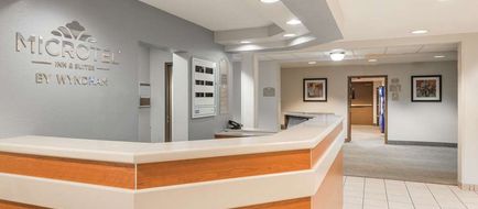 Microtel Inn & Suites Seneca Falls Lobby