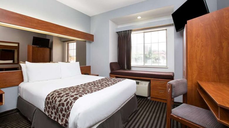 <b>Microtel Inn & Suites  Garland/Dallas Room</b>. Images powered by <a href="https://iceportal.shijigroup.com/" title="IcePortal" target="_blank">IcePortal</a>.