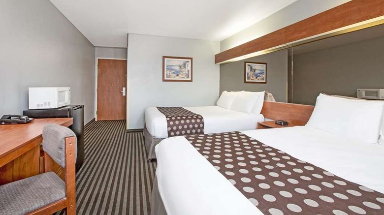 <b>Microtel Inn & Suites  Garland/Dallas Room</b>. Images powered by <a href="https://iceportal.shijigroup.com/" title="IcePortal" target="_blank">IcePortal</a>.
