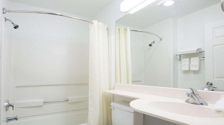 <b>Microtel Inn & Suites  Garland/Dallas Room</b>. Images powered by <a href="https://iceportal.shijigroup.com/" title="IcePortal" target="_blank">IcePortal</a>.
