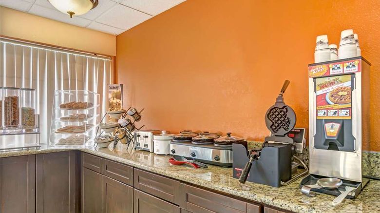 <b>Microtel Inn & Suites by Wyndham Houston Other</b>. Images powered by <a href="https://iceportal.shijigroup.com/" title="IcePortal" target="_blank">IcePortal</a>.