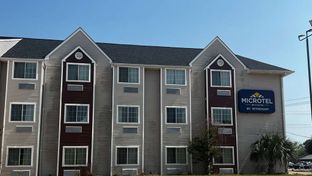 Microtel Inn & Suites by Wyndham Houston