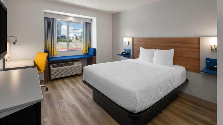 <b>Microtel Inn & Suites by Wyndham Denver Room</b>. Images powered by <a href="https://iceportal.shijigroup.com/" title="IcePortal" target="_blank">IcePortal</a>.