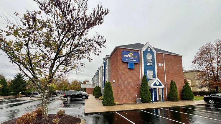 Microtel Inn & Suites Georgetown Exterior