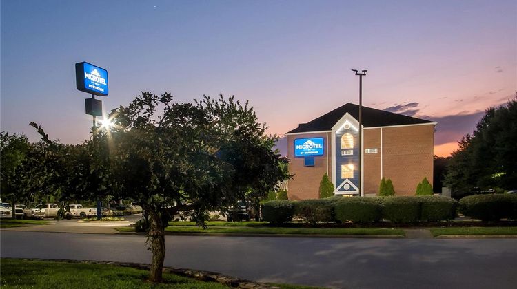Microtel Inn & Suites Georgetown Exterior