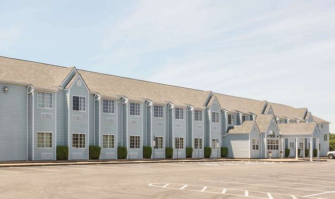 Microtel Inn-Stes by Wyndham Tuscaloosa Exterior