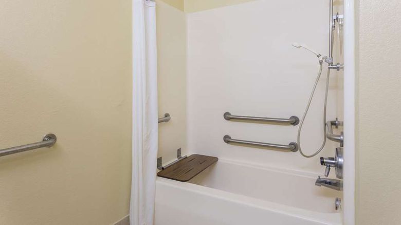 <b>Microtel Inn-Stes by Wyndham Tuscaloosa Room</b>. Images powered by <a href="https://iceportal.shijigroup.com/" title="IcePortal" target="_blank">IcePortal</a>.