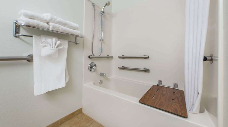 <b>Microtel Inn & Suites by Wyndham Raton Room</b>. Images powered by <a href="https://iceportal.shijigroup.com/" title="IcePortal" target="_blank">IcePortal</a>.