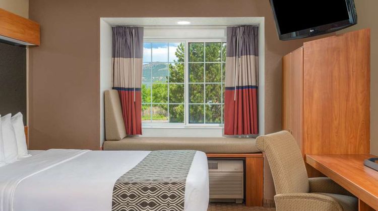 Microtel Inn & Suites by Wyndham Raton Other
