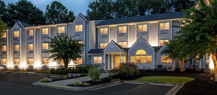Microtel Inn & Suites Buckhead Area Exterior