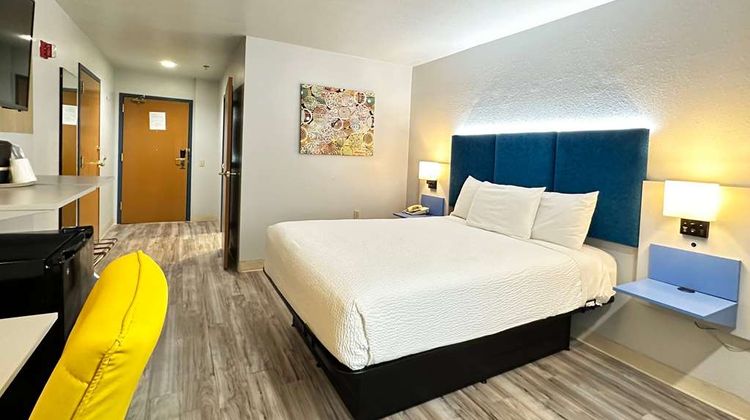 Microtel Inn & Suites by Wyndham Gallup Room