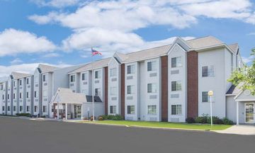 Microtel Inn/Stes by Wyndham Fond Du Lac