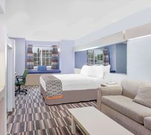 Microtel Inn/Suites by Wyndham Appleton Room