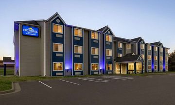 Microtel Inn & Suites by Wyndham New Ulm