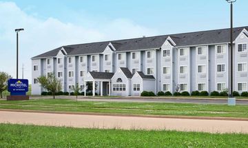 Microtel Inn by Wyndham Champaign
