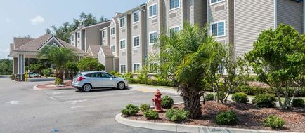 Microtel Inn & Suites JAX Airport Exterior