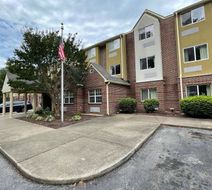 Microtel Inn & Suites,Newport News Arpt Exterior