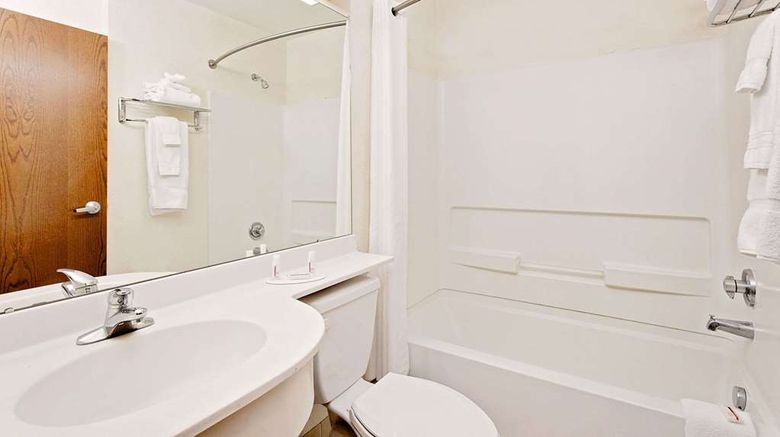 <b>Microtel Inn & Suites Middletown Room</b>. Images powered by <a href="https://iceportal.shijigroup.com/" title="IcePortal" target="_blank">IcePortal</a>.