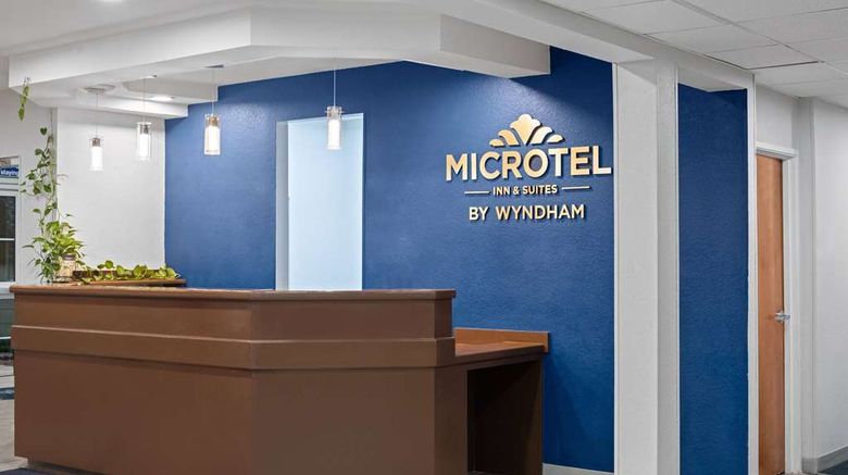 <b>Microtel Inn & Suites by Wyndham Houma Lobby</b>. Images powered by <a href="https://iceportal.shijigroup.com/" title="IcePortal" target="_blank">IcePortal</a>.