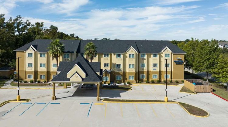 Microtel Inn & Suites by Wyndham Houma Exterior
