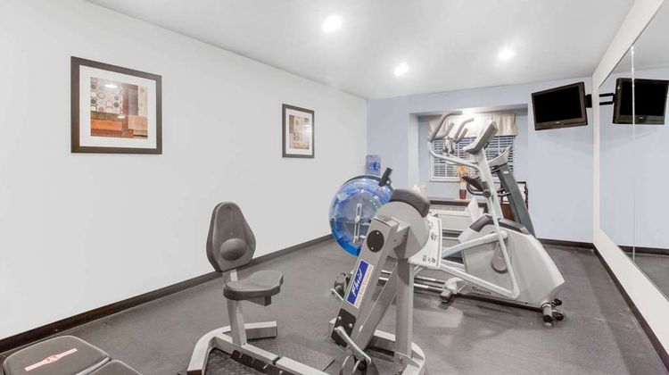 Microtel Inn & Suites by Wyndham Bath Health