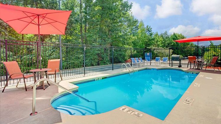 Microtel Inn & Suites Stockbridge Pool