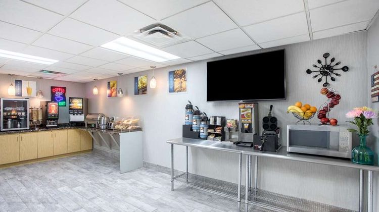 Microtel Inn & Suites Stockbridge Other
