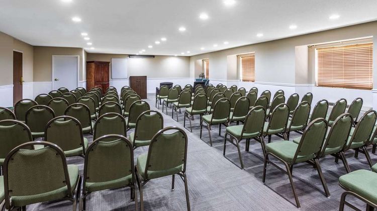 Microtel Inn & Suites Stockbridge Meeting