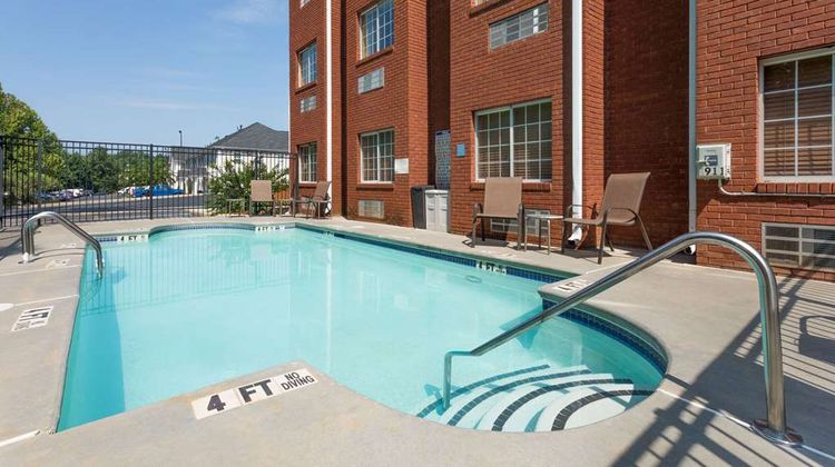 Microtel Inn & Suites Stockbridge Pool