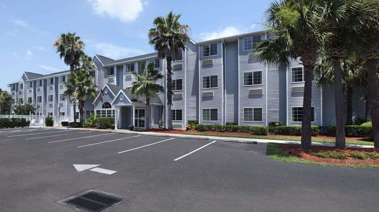 Microtel Inn & Suites Palm Coast Exterior
