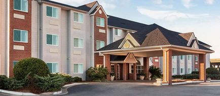 Microtel Inn & Suites by Wyndham Tifton Exterior