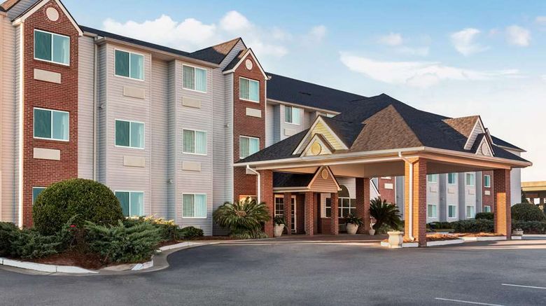 <b>Microtel Inn & Suites by Wyndham Tifton Exterior</b>. Images powered by <a href="https://iceportal.shijigroup.com/" title="IcePortal" target="_blank">IcePortal</a>.