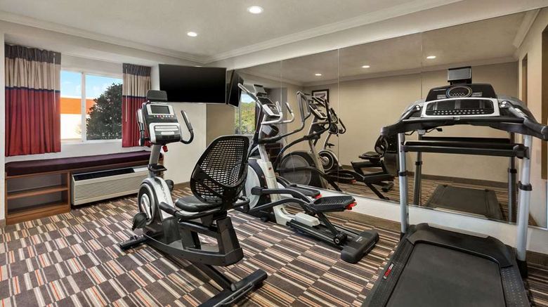 <b>Microtel Inn & Suites by Wyndham Tifton Health</b>. Images powered by <a href="https://iceportal.shijigroup.com/" title="IcePortal" target="_blank">IcePortal</a>.