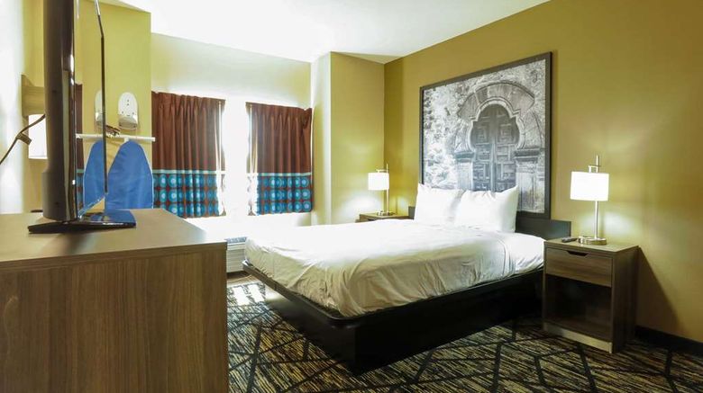 <b>Super 8 by Wyndham San Antonio Airpo Room</b>. Images powered by <a href="https://iceportal.shijigroup.com/" title="IcePortal" target="_blank">IcePortal</a>.