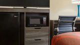 Super 8 by Wyndham San Antonio Airpo Room
