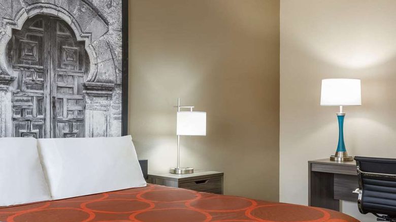<b>Super 8 by Wyndham San Antonio Airpo Room</b>. Images powered by <a href="https://iceportal.shijigroup.com/" title="IcePortal" target="_blank">IcePortal</a>.