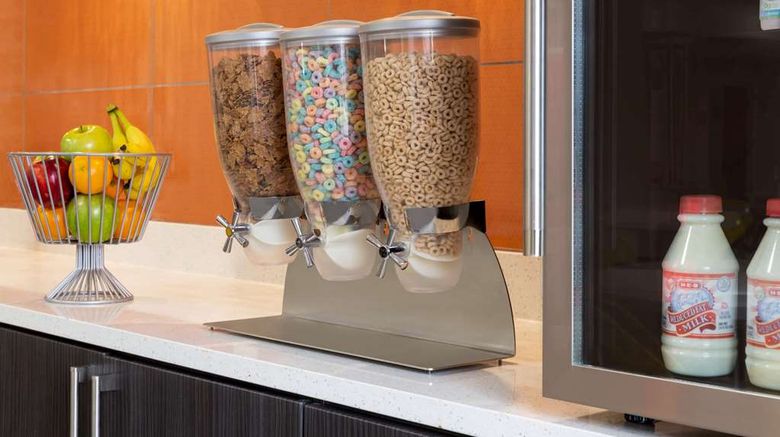 <b>Super 8 by Wyndham San Antonio Airpo Restaurant</b>. Images powered by <a href="https://iceportal.shijigroup.com/" title="IcePortal" target="_blank">IcePortal</a>.