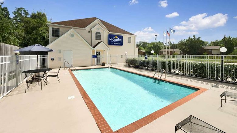 <b>Microtel Inn/Suites Ponchatoula/Hammond Pool</b>. Images powered by <a href="https://iceportal.shijigroup.com/" title="IcePortal" target="_blank">IcePortal</a>.