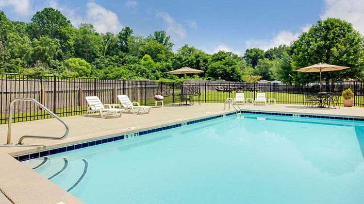 Microtel Inn & Suites Cherokee Pool