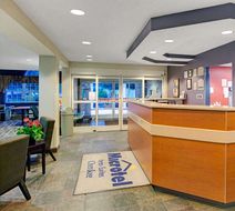 Microtel Inn & Suites Cherokee Lobby