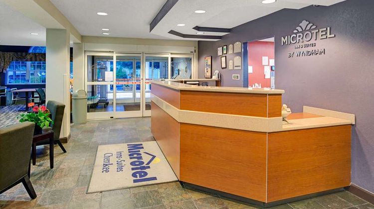 Microtel Inn & Suites Cherokee Lobby