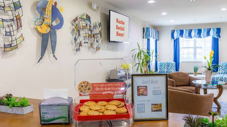 <b>Microtel Inn & Suites Kingsland Lobby</b>. Images powered by <a href="https://iceportal.shijigroup.com/" title="IcePortal" target="_blank">IcePortal</a>.