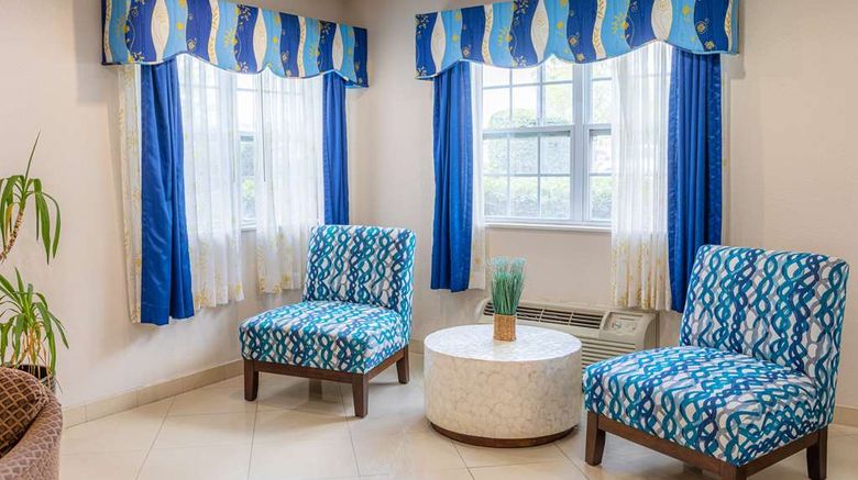 <b>Microtel Inn & Suites Kingsland Lobby</b>. Images powered by <a href="https://iceportal.shijigroup.com/" title="IcePortal" target="_blank">IcePortal</a>.
