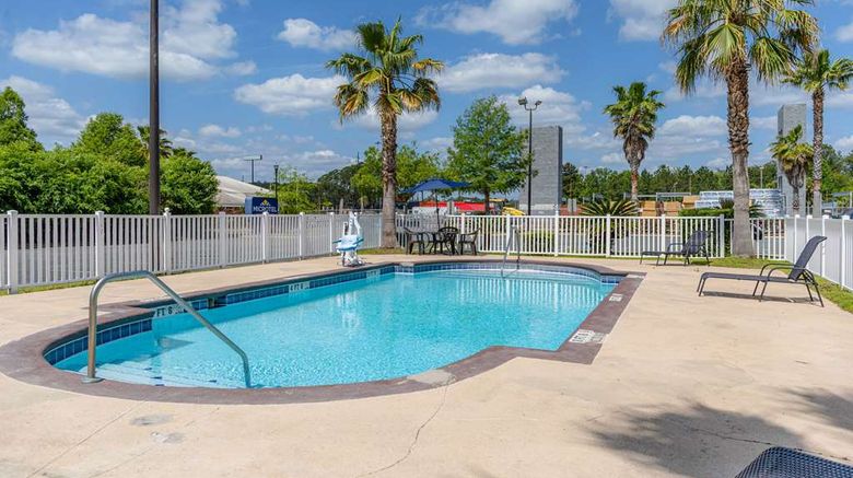 <b>Microtel Inn & Suites Kingsland Pool</b>. Images powered by <a href="https://iceportal.shijigroup.com/" title="IcePortal" target="_blank">IcePortal</a>.