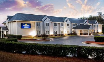 Microtel Inn & Suites Southern Pines