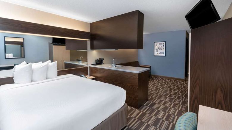 <b>Microtel Inn & Suites Columbus North Suite</b>. Images powered by <a href="https://iceportal.shijigroup.com/" title="IcePortal" target="_blank">IcePortal</a>.